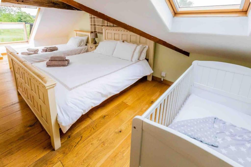 Four Bed Barn Conversion Junction 37 38 M1 Barnsley Exterior foto